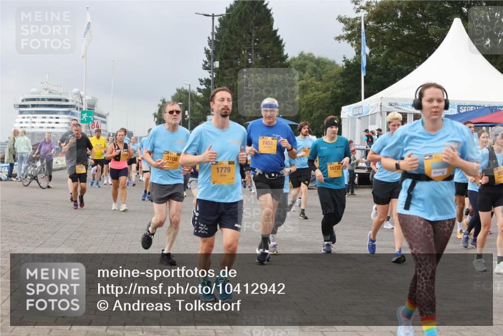 13.09.2026 - Kiel Lauf Andreas Tolksdorf http://msf.ph/oto/10412942 13.09.2026 10:03:30 Kiellinie 3108, 1779, 7451, 10722, 903 meine-sportfotos.de