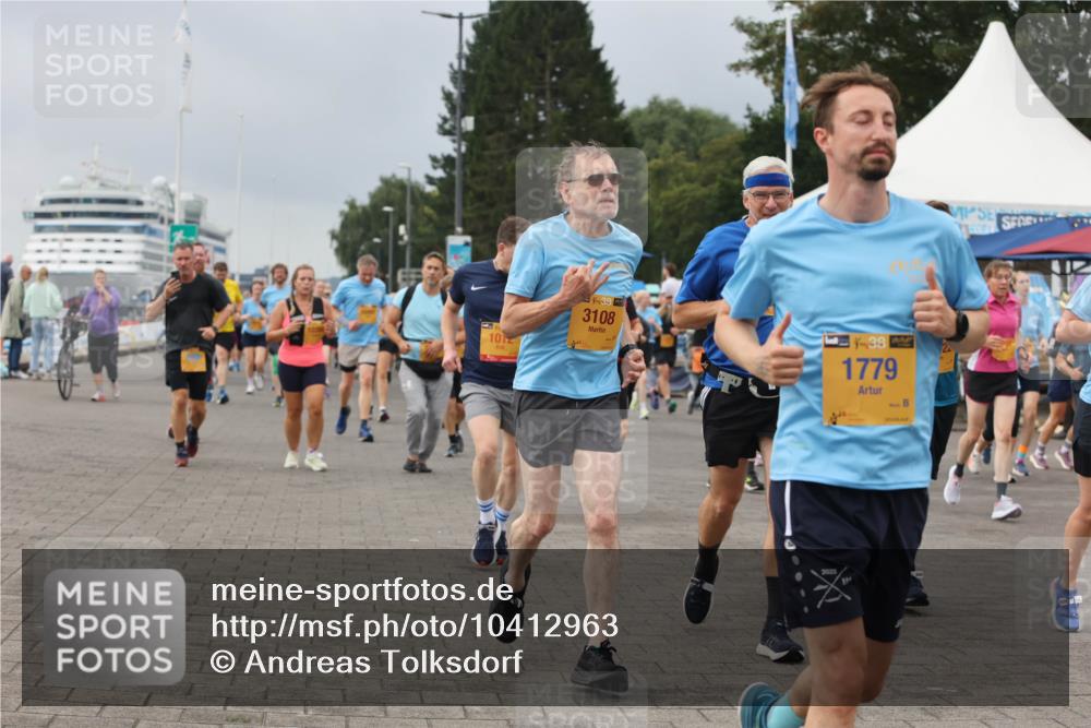 13.09.2026 - Kiel Lauf Andreas Tolksdorf http://msf.ph/oto/10412963 13.09.2026 10:03:32 Kiellinie 1012, 38, 3108, 4, 38, 1779 meine-sportfotos.de
