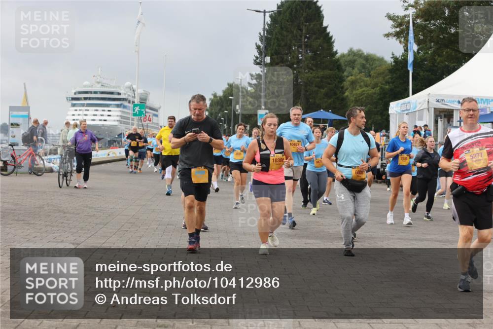 13.09.2026 - Kiel Lauf Andreas Tolksdorf http://msf.ph/oto/10412986 13.09.2026 10:03:34 Kiellinie 13, 34, 10386, 10497, 8879, 6668, 2558, 5377 meine-sportfotos.de