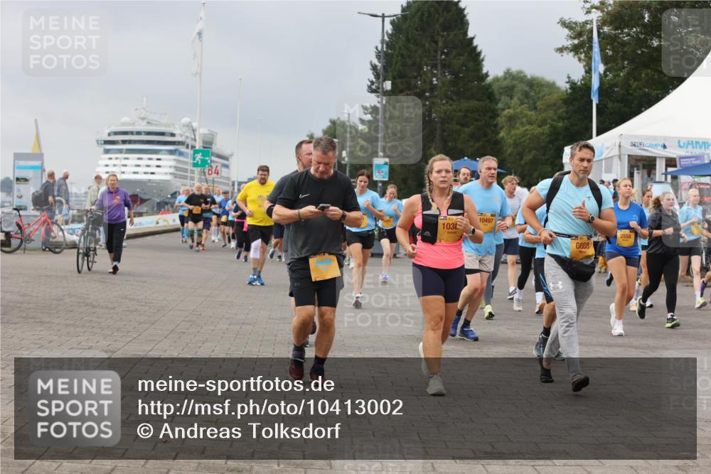 13.09.2026 - Kiel Lauf Andreas Tolksdorf http://msf.ph/oto/10413002 13.09.2026 10:03:35 Kiellinie 4, 1038, 10497, 6668, 2558 meine-sportfotos.de