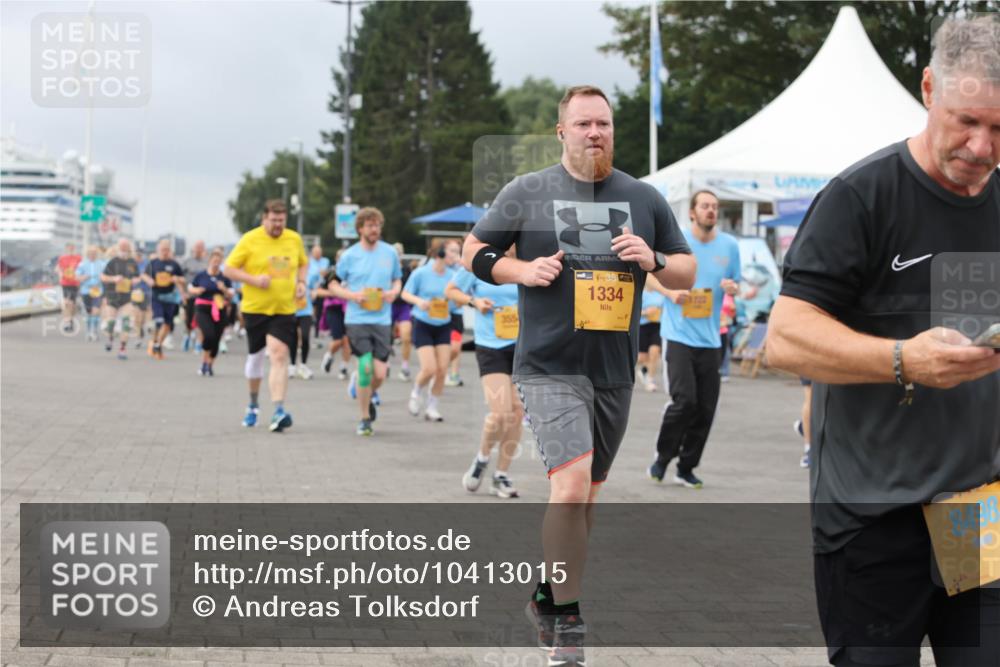 13.09.2026 - Kiel Lauf Andreas Tolksdorf http://msf.ph/oto/10413015 13.09.2026 10:03:38 Kiellinie 4, 38, 1334, 8498 meine-sportfotos.de
