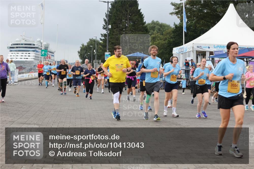 13.09.2026 - Kiel Lauf Andreas Tolksdorf http://msf.ph/oto/10413043 13.09.2026 10:03:40 Kiellinie 3278, 6974, 6969, 3514, 3554 meine-sportfotos.de