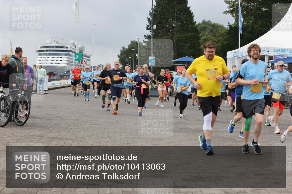 13.09.2026 - Kiel Lauf Andreas Tolksdorf http://msf.ph/oto/10413063 13.09.2026 10:03:41 Kiellinie 1447, 4, 8639, 3278, 5478 meine-sportfotos.de