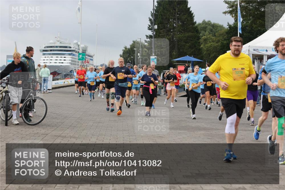13.09.2026 - Kiel Lauf Andreas Tolksdorf http://msf.ph/oto/10413082 13.09.2026 10:03:42 Kiellinie 8639, 3278 meine-sportfotos.de