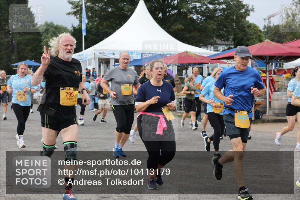13.09.2026 - Kiel Lauf Andreas Tolksdorf http://msf.ph/oto/10413179 13.09.2026 10:03:48 Kiellinie 4509, 384, 799, 8452, 6884, 38 meine-sportfotos.de