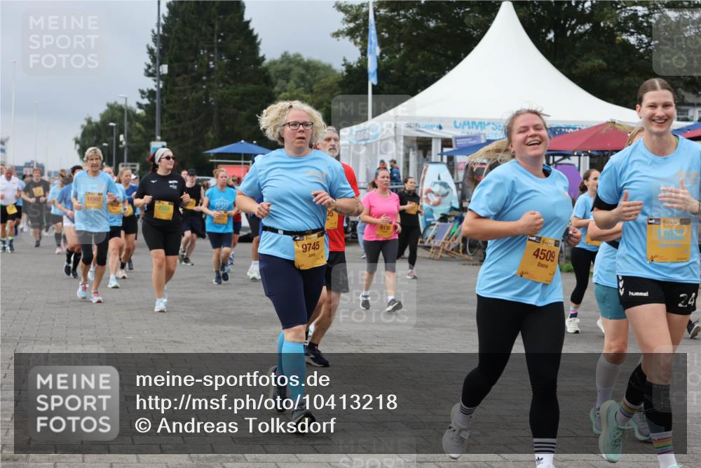 13.09.2026 - Kiel Lauf Andreas Tolksdorf http://msf.ph/oto/10413218 13.09.2026 10:03:50 Kiellinie 11502, 9745, 05, 8130, 4509, 1, 38, 1562, 24 meine-sportfotos.de