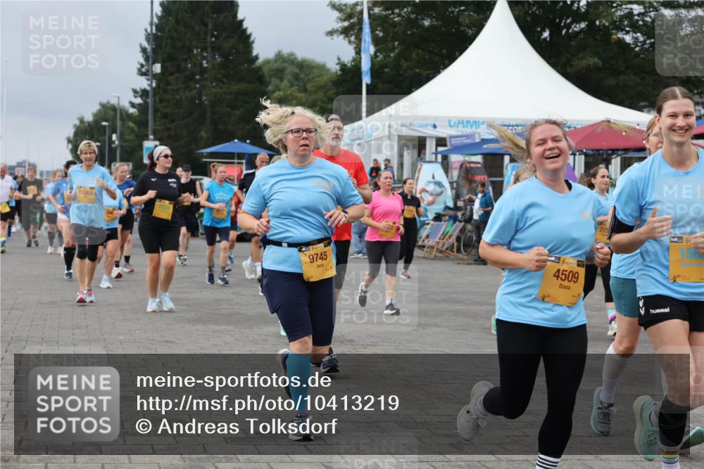 13.09.2026 - Kiel Lauf Andreas Tolksdorf http://msf.ph/oto/10413219 13.09.2026 10:03:51 Kiellinie 11502, 9745, 39, 4509, 275, 1567 meine-sportfotos.de