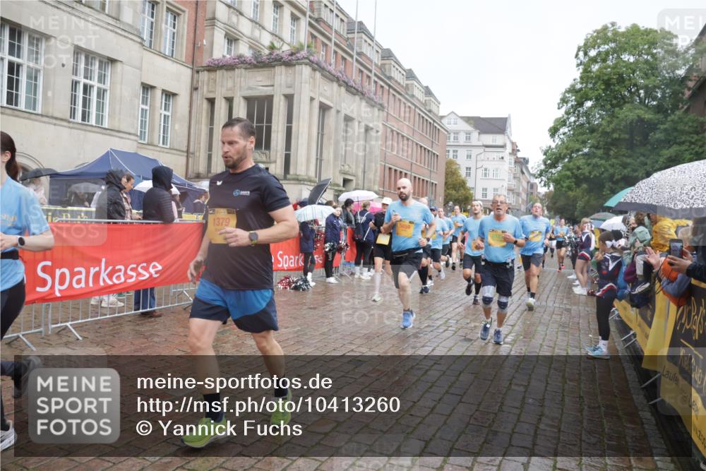 13.09.2026 - Kiel Lauf Yannick Fuchs http://msf.ph/oto/10413260 13.09.2026 10:44:50 Ziel 427, 451, 688, 1323, 1357, 1751, 1753, 2189, 2488, 2952, 3134, 3152, 3282, 3591, 4033, 4532, 4829, 6580, 6731, 7122, 7279, 7327, 7910, 8445, 8669, 9326, 10082, 10572, 11714, 11731, 12105, 12240, 12543, 12569, 12620, 501, 688, 702, 1275, 1335, 1377, 1379, 1439, 2289, 2545, 2659, 2826, 2837, 2920, 3009, 3469, 3980, 4033, 4243, 4432, 5183, 5294, 5420, 5567, 5599, 5697, 5699, 5740, 5778, 5859, 6194, 6229, 6580, 6611, 6637, 6711, 6959, 7250, 7291, 7468, 7504, 7677, 7701, 7910 meine-sportfotos.de