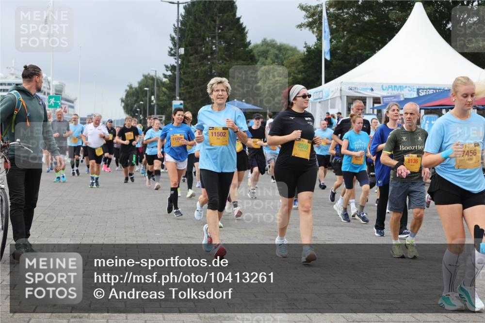 13.09.2026 - Kiel Lauf Andreas Tolksdorf http://msf.ph/oto/10413261 13.09.2026 10:03:53 Kiellinie 38, 11502, 11259, 127, 2559, 38, 7456, 2075, 8136 meine-sportfotos.de