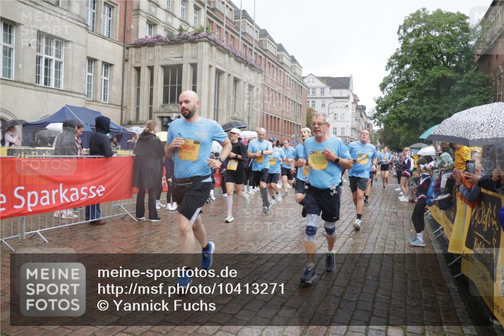 13.09.2026 - Kiel Lauf Yannick Fuchs http://msf.ph/oto/10413271 13.09.2026 10:44:50 Ziel 427, 451, 688, 1323, 1357, 1751, 1753, 2189, 2488, 2952, 3134, 3152, 3282, 3591, 4033, 4532, 4829, 6580, 6731, 7122, 7279, 7327, 7910, 8445, 8669, 9326, 10082, 10572, 11714, 11731, 12105, 12240, 12543, 12569, 12620, 501, 688, 702, 1275, 1335, 1377, 1379, 1439, 2289, 2545, 2659, 2826, 2837, 2920, 3009, 3469, 3980, 4033, 4243, 4432, 5183, 5294, 5420, 5567, 5599, 5697, 5699, 5740, 5778, 5859, 6194, 6229, 6580, 6611, 6637, 6711, 6959, 7250, 7291, 7468, 7504, 7677, 7701, 7910 meine-sportfotos.de