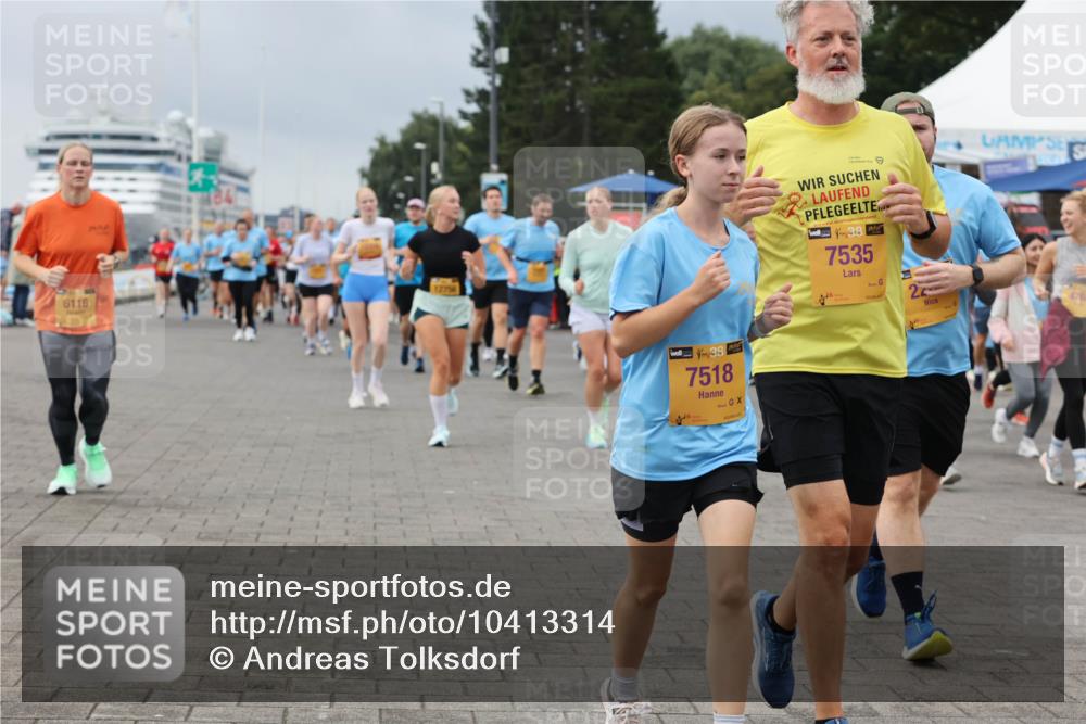 13.09.2026 - Kiel Lauf Andreas Tolksdorf http://msf.ph/oto/10413314 13.09.2026 10:04:02 Kiellinie 6116, 38, 7518, 7535 meine-sportfotos.de