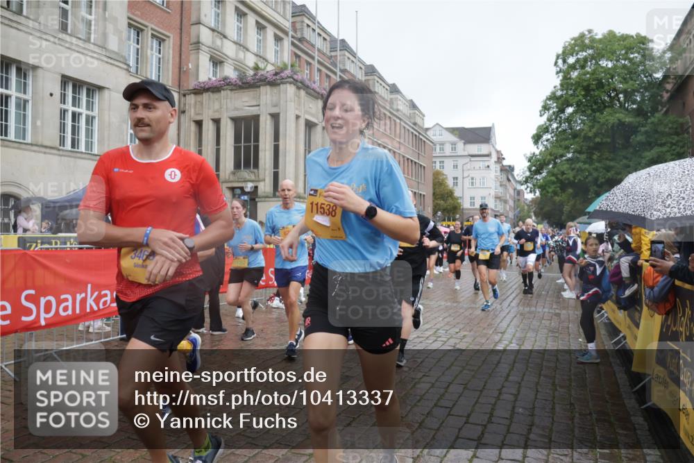 13.09.2026 - Kiel Lauf Yannick Fuchs http://msf.ph/oto/10413337 13.09.2026 10:44:55 Ziel 427, 451, 1181, 1323, 1357, 2189, 2952, 3591, 4829, 6731, 7327, 8198, 8669, 8941, 9326, 9917, 10388, 10572, 11731, 12240, 12543, 12620, 501, 688, 1275, 1335, 1357, 1377, 1751, 1753, 2289, 2488, 2545, 2659, 2837, 2920, 3009, 3134, 3152, 3282, 3469, 3980, 4033, 4243, 4432, 4532, 5294, 5420, 5567, 5599, 5697, 5699, 5778, 6194, 6229, 6580, 6637, 6711, 6959, 7122, 7279, 7468, 7504, 7677, 7701, 7910, 8445, 10082, 1482, 1590, 2391, 4588, 5220, 5361 meine-sportfotos.de