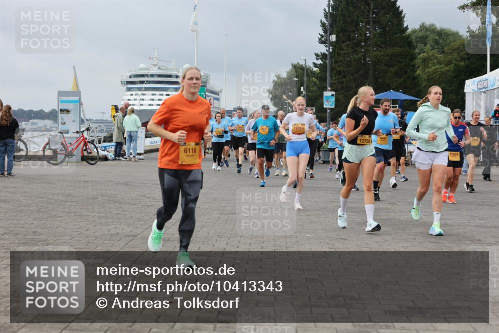 13.09.2026 - Kiel Lauf Andreas Tolksdorf http://msf.ph/oto/10413343 13.09.2026 10:04:03 Kiellinie 6116, 12316, 11554, 12756, 1002, 10591 meine-sportfotos.de