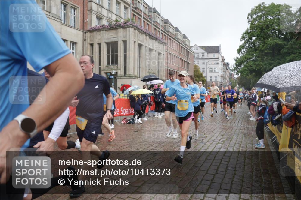 13.09.2026 - Kiel Lauf Yannick Fuchs http://msf.ph/oto/10413373 13.09.2026 10:44:58 Ziel 427, 451, 1181, 1323, 1606, 2952, 3591, 3753, 4829, 6298, 6731, 7327, 7765, 8198, 8941, 9326, 9702, 9703, 9917, 10388, 10572, 11473, 11731, 12240, 12543, 12670, 501, 688, 1275, 1335, 1357, 1377, 1751, 1753, 2189, 2289, 2488, 2545, 2659, 2837, 2920, 3009, 3134, 3152, 3282, 3980, 4033, 4243, 4432, 4532, 4829, 5294, 5420, 5567, 5599, 5699, 6194, 6580, 6637, 6711, 6959, 7122, 7279, 7468, 7677, 7701, 7910, 8445, 8669, 10082, 1482, 1590, 2391, 3285, 3796, 4588, 5220, 5361 meine-sportfotos.de