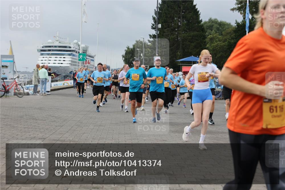13.09.2026 - Kiel Lauf Andreas Tolksdorf http://msf.ph/oto/10413374 13.09.2026 10:04:06 Kiellinie 4, 11554, 675, 9747, 1231, 6116 meine-sportfotos.de