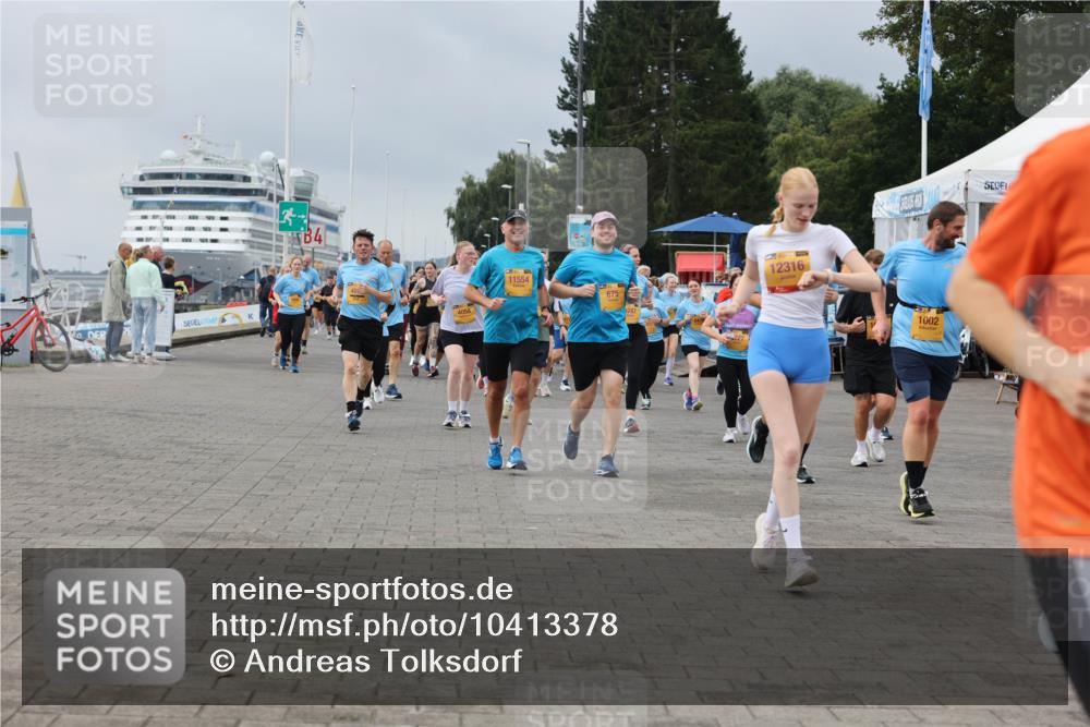 13.09.2026 - Kiel Lauf Andreas Tolksdorf http://msf.ph/oto/10413378 13.09.2026 10:04:06 Kiellinie 3, 4058, 12316, 11554, 675, 1002 meine-sportfotos.de