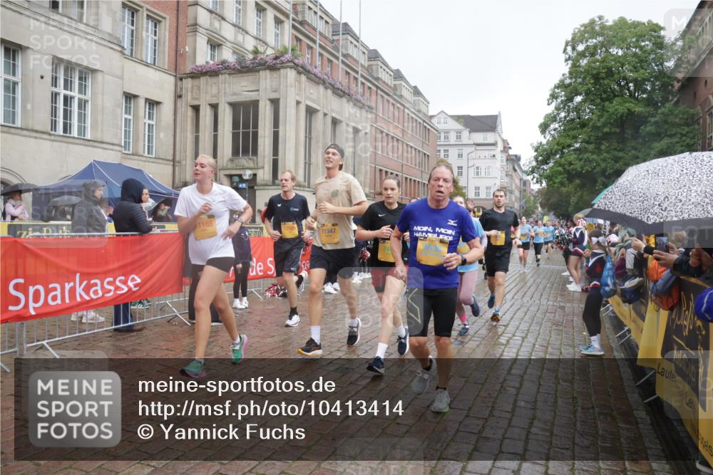 13.09.2026 - Kiel Lauf Yannick Fuchs http://msf.ph/oto/10413414 13.09.2026 10:45:01 Ziel 427, 451, 1181, 1323, 1606, 2410, 2952, 3591, 3753, 3872, 4044, 4681, 6298, 7327, 7765, 8198, 8941, 9702, 9703, 9917, 10388, 10526, 10572, 10986, 11473, 12240, 12543, 12670, 501, 688, 1323, 1357, 1751, 1753, 2189, 2488, 2659, 2837, 2920, 2952, 3134, 3152, 3282, 3591, 3980, 4033, 4243, 4432, 4532, 4829, 5420, 5567, 5699, 6194, 6580, 6637, 6711, 6731, 7122, 7279, 7468, 7677, 7701, 7910, 8445, 8669, 9326, 10082, 1482, 1590, 2391, 3285, 3796, 4588, 5220, 5361 meine-sportfotos.de