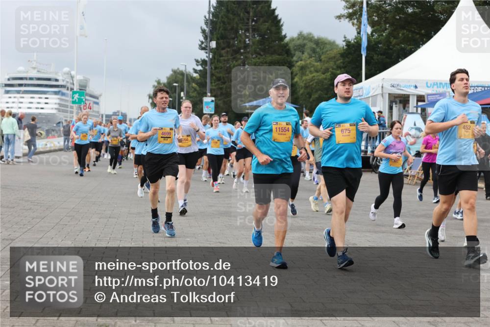 13.09.2026 - Kiel Lauf Andreas Tolksdorf http://msf.ph/oto/10413419 13.09.2026 10:04:08 Kiellinie 4699, 38, 11554, 058, 675, 452 meine-sportfotos.de