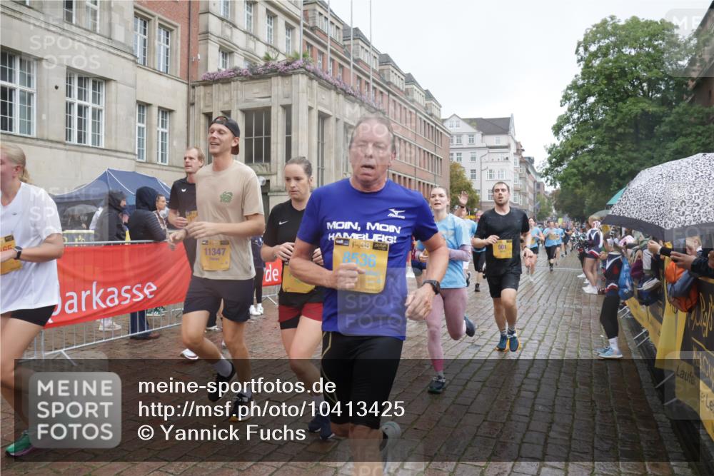 13.09.2026 - Kiel Lauf Yannick Fuchs http://msf.ph/oto/10413425 13.09.2026 10:45:01 Ziel 427, 451, 1181, 1323, 1606, 2410, 2952, 3591, 3753, 3872, 4044, 4681, 6298, 7327, 7765, 8198, 8941, 9702, 9703, 9917, 10388, 10526, 10572, 10986, 11473, 12240, 12543, 12670, 501, 688, 1323, 1357, 1751, 1753, 2189, 2488, 2659, 2837, 2920, 2952, 3134, 3152, 3282, 3591, 3980, 4033, 4243, 4432, 4532, 4829, 5420, 5567, 5699, 6194, 6580, 6637, 6711, 6731, 7122, 7279, 7468, 7677, 7701, 7910, 8445, 8669, 9326, 10082, 1482, 1590, 2391, 3285, 3796, 4588, 5220, 5361 meine-sportfotos.de