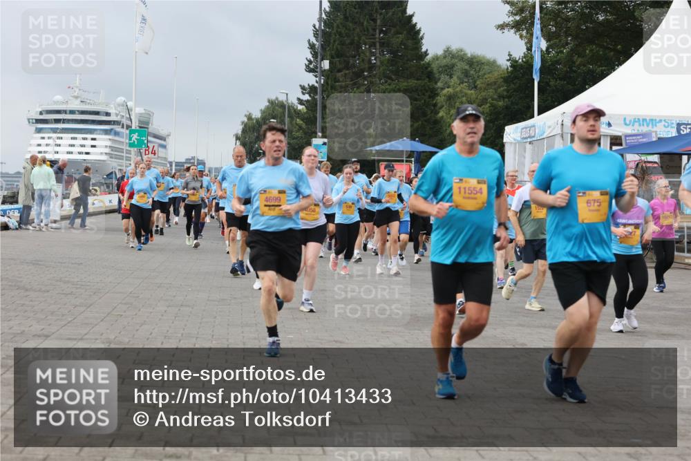 13.09.2026 - Kiel Lauf Andreas Tolksdorf http://msf.ph/oto/10413433 13.09.2026 10:04:09 Kiellinie 4, 4699, 111, 11554, 675, 1522, 10217, 4058 meine-sportfotos.de