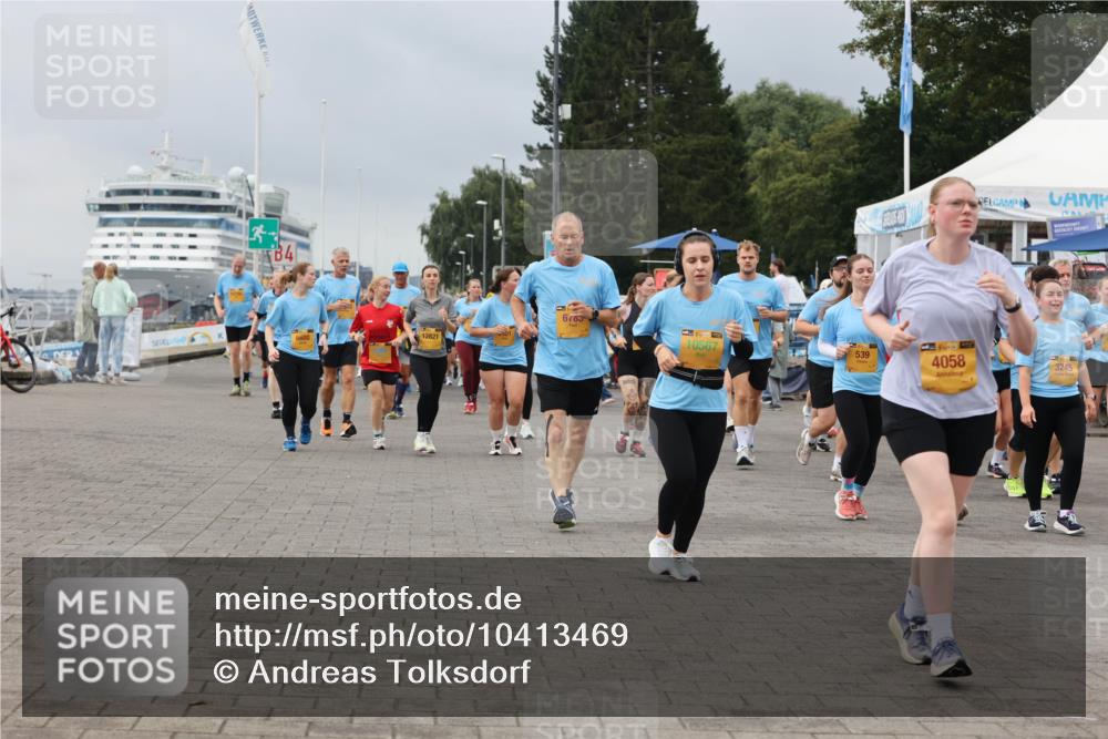 13.09.2026 - Kiel Lauf Andreas Tolksdorf http://msf.ph/oto/10413469 13.09.2026 10:04:12 Kiellinie 4, 12821, 6703, 10567, 539, 4058, 3245 meine-sportfotos.de