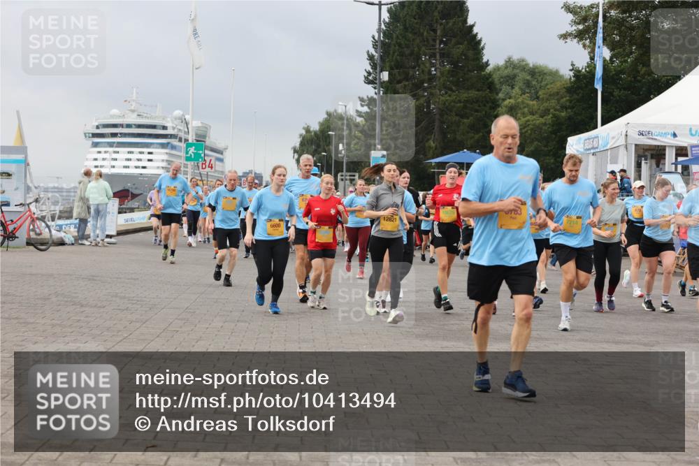 13.09.2026 - Kiel Lauf Andreas Tolksdorf http://msf.ph/oto/10413494 13.09.2026 10:04:14 Kiellinie 4, 12821, 6600, 10679 meine-sportfotos.de