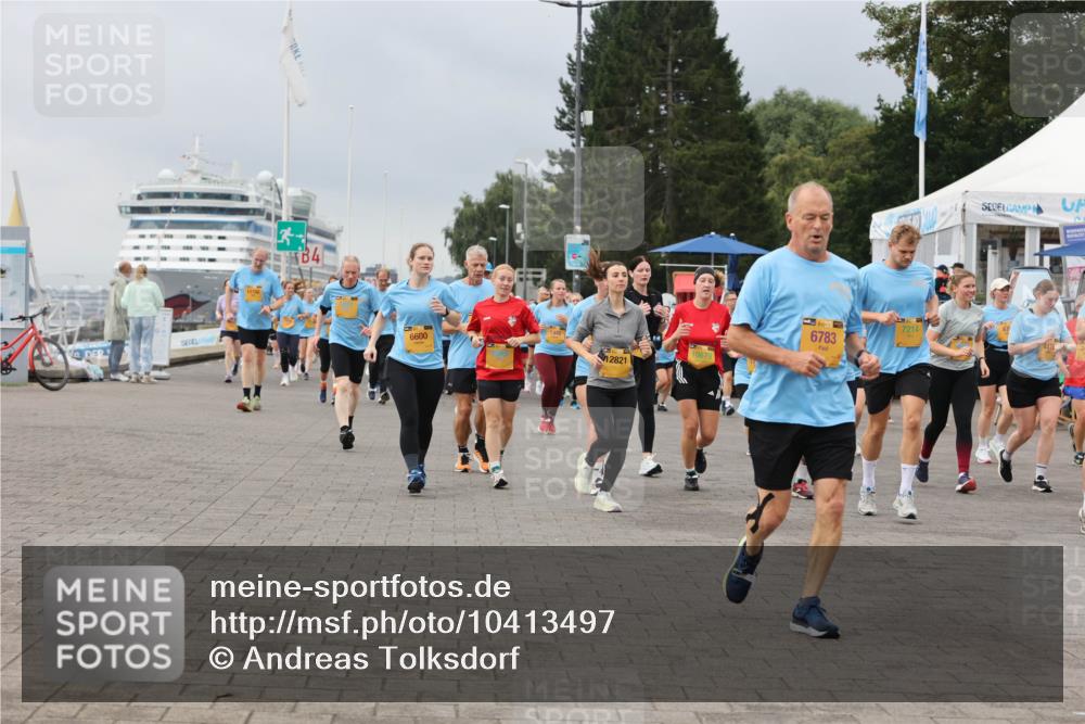 13.09.2026 - Kiel Lauf Andreas Tolksdorf http://msf.ph/oto/10413497 13.09.2026 10:04:14 Kiellinie 3, 4, 6600, 12821, 10679, 6783, 7214 meine-sportfotos.de