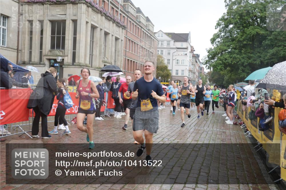 13.09.2026 - Kiel Lauf Yannick Fuchs http://msf.ph/oto/10413522 13.09.2026 10:45:09 Ziel 478, 979, 1482, 1606, 1703, 1878, 2410, 3753, 3872, 4044, 4588, 4681, 5220, 5296, 5361, 5600, 5763, 5764, 6298, 7631, 7765, 8457, 8744, 8941, 9702, 9703, 9917, 9956, 10526, 10666, 10915, 10986, 11473, 12670, 427, 451, 688, 1181, 1323, 1357, 1751, 1753, 2189, 2488, 2952, 3134, 3152, 3282, 3591, 4033, 4432, 4532, 4829, 5420, 5567, 6194, 6580, 6637, 6731, 7122, 7279, 7327, 7701, 7910, 8198, 8445, 8669, 8941, 9326, 10082, 10388, 10572, 461, 1590, 2391, 3285, 3796 meine-sportfotos.de