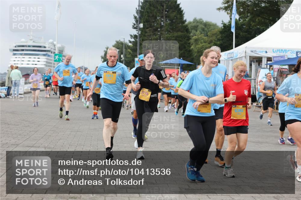 13.09.2026 - Kiel Lauf Andreas Tolksdorf http://msf.ph/oto/10413536 13.09.2026 10:04:18 Kiellinie 15, 10702, 9700, 38, 1811, 3778, 6393, 64 meine-sportfotos.de