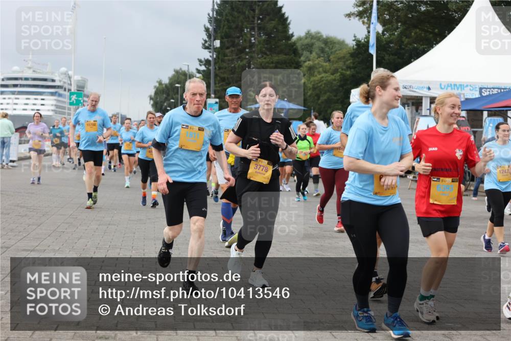 13.09.2026 - Kiel Lauf Andreas Tolksdorf http://msf.ph/oto/10413546 13.09.2026 10:04:18 Kiellinie 10702, 38, 1811, 3778, 38, 6393, 1247 meine-sportfotos.de