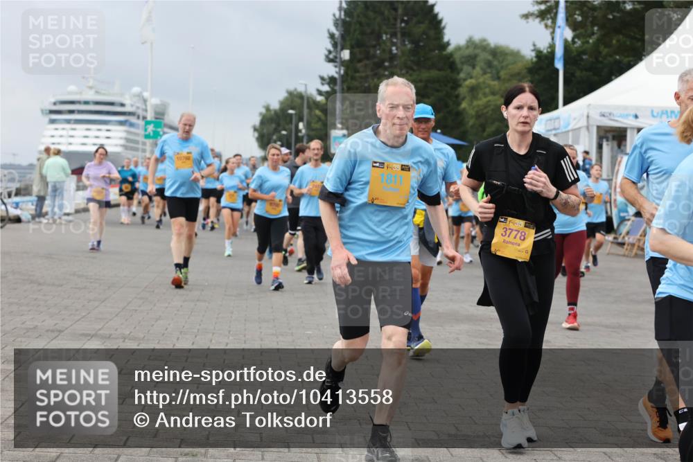 13.09.2026 - Kiel Lauf Andreas Tolksdorf http://msf.ph/oto/10413558 13.09.2026 10:04:19 Kiellinie 10702, 38, 1811, 487, 3778, 33 meine-sportfotos.de