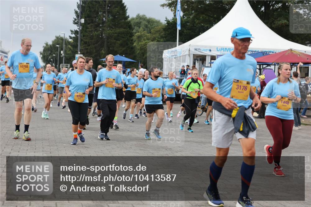 13.09.2026 - Kiel Lauf Andreas Tolksdorf http://msf.ph/oto/10413587 13.09.2026 10:04:21 Kiellinie 10702, 313, 9700, 412, 11613, 3176, 2371, 1448 meine-sportfotos.de