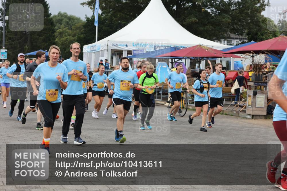 13.09.2026 - Kiel Lauf Andreas Tolksdorf http://msf.ph/oto/10413611 13.09.2026 10:04:22 Kiellinie 9700, 11613, 10231 meine-sportfotos.de