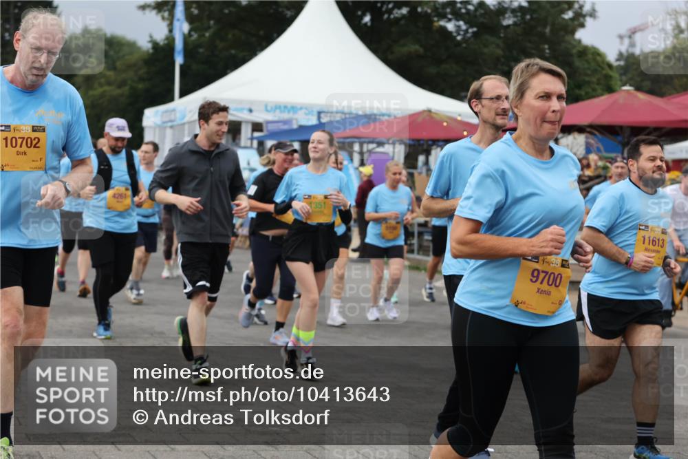 13.09.2026 - Kiel Lauf Andreas Tolksdorf http://msf.ph/oto/10413643 13.09.2026 10:04:24 Kiellinie 38, 10702, 4261, 1351, 438, 9700, 11613 meine-sportfotos.de