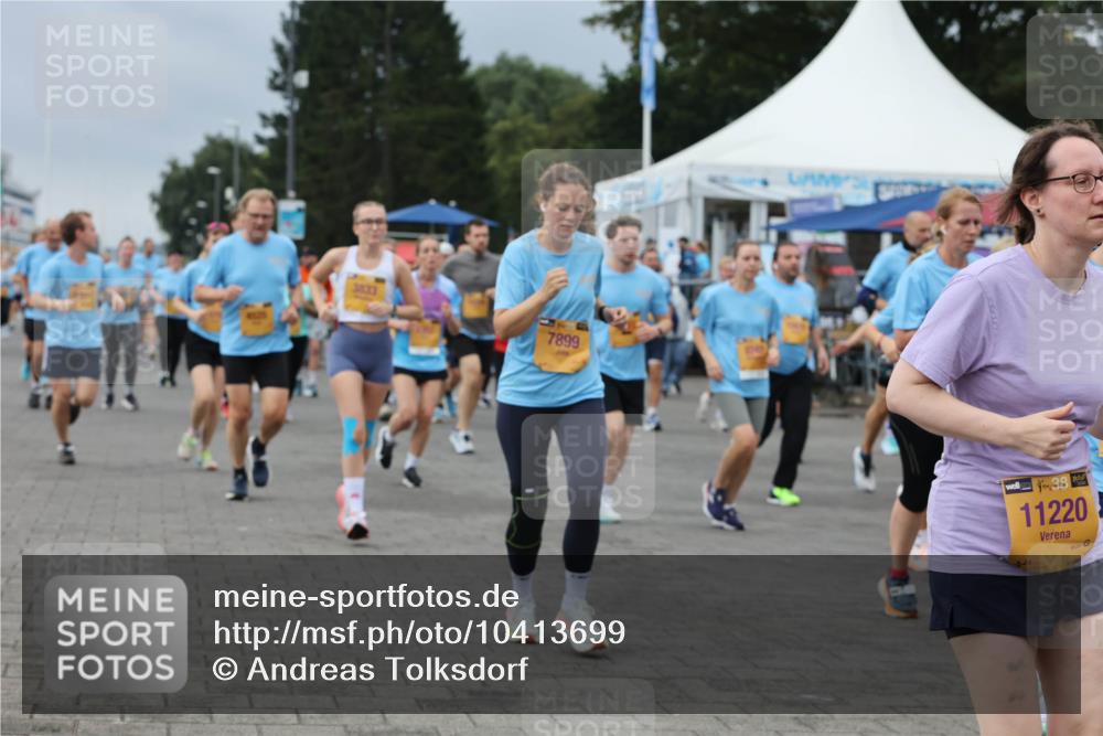 13.09.2026 - Kiel Lauf Andreas Tolksdorf http://msf.ph/oto/10413699 13.09.2026 10:04:27 Kiellinie 7899, 4, 38, 11220 meine-sportfotos.de