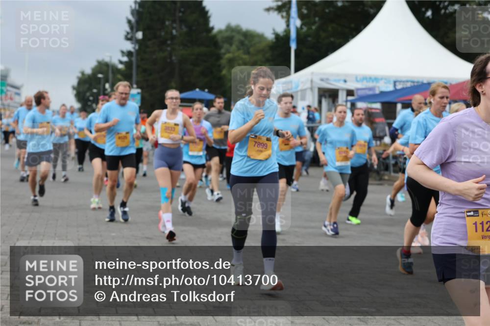 13.09.2026 - Kiel Lauf Andreas Tolksdorf http://msf.ph/oto/10413700 13.09.2026 10:04:27 Kiellinie 7899, 112 meine-sportfotos.de