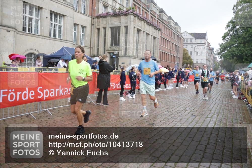 13.09.2026 - Kiel Lauf Yannick Fuchs http://msf.ph/oto/10413718 13.09.2026 10:45:28 Ziel 461, 1012, 1267, 1575, 1682, 1969, 2599, 2836, 3075, 3263, 3264, 3628, 3749, 4151, 4168, 4536, 4699, 4726, 5365, 5957, 6269, 6406, 6799, 7027, 7620, 7735, 7766, 7795, 8444, 8788, 9083, 9845, 9867, 9895, 10441, 10948, 11541, 11951, 12044, 12355, 12687, 427, 451, 478, 979, 1181, 1482, 1575, 1590, 1606, 1703, 1878, 2391, 2410, 3285, 3753, 3796, 3872, 4044, 4588, 4681, 5220, 5296, 5361, 5600, 5763, 5764, 6298, 6799, 7327, 7765, 8198, 8941, 9702, 9917, 10388, 10572, 360, 1015 meine-sportfotos.de