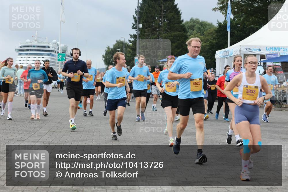 13.09.2026 - Kiel Lauf Andreas Tolksdorf http://msf.ph/oto/10413726 13.09.2026 10:04:29 Kiellinie 12171, 9987, 4525, 1, 39, 3833 meine-sportfotos.de