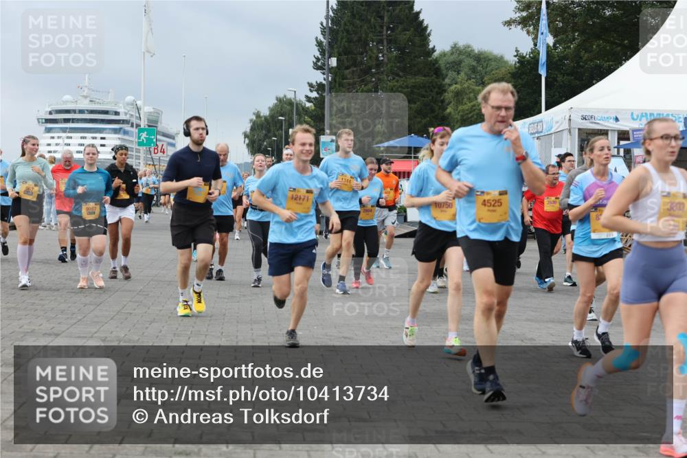 13.09.2026 - Kiel Lauf Andreas Tolksdorf http://msf.ph/oto/10413734 13.09.2026 10:04:29 Kiellinie 9987, 12171, 1344, 10750, 4525, 2630, 3833, 205 meine-sportfotos.de
