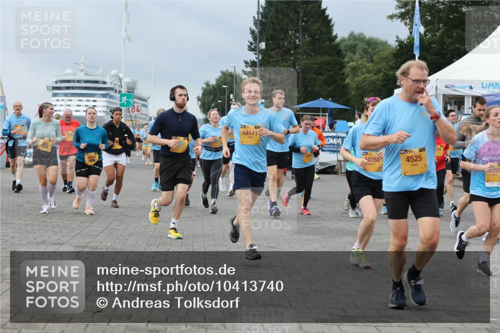 13.09.2026 - Kiel Lauf Andreas Tolksdorf http://msf.ph/oto/10413740 13.09.2026 10:04:29 Kiellinie 9987, 121712, 2804, 39, 10750, 4525, 2630, 307 meine-sportfotos.de