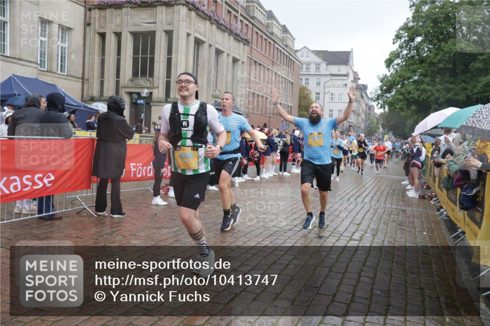 13.09.2026 - Kiel Lauf Yannick Fuchs http://msf.ph/oto/10413747 13.09.2026 10:45:30 Ziel 360, 461, 1012, 1180, 1267, 1682, 1969, 2599, 2836, 3075, 3182, 3263, 3264, 3628, 3749, 4151, 4168, 4536, 4699, 4726, 5365, 5957, 6269, 6406, 7027, 7620, 7735, 7766, 7795, 8444, 8762, 8788, 9083, 9429, 9867, 9895, 10441, 11951, 12044, 12355, 12687, 451, 478, 979, 1181, 1482, 1575, 1590, 1606, 1703, 1878, 2391, 2410, 3285, 3753, 3796, 3872, 4044, 4588, 4681, 5220, 5296, 5361, 5600, 5763, 5764, 6298, 6799, 7765, 8198, 8941, 9702, 9917, 10388, 1015 meine-sportfotos.de