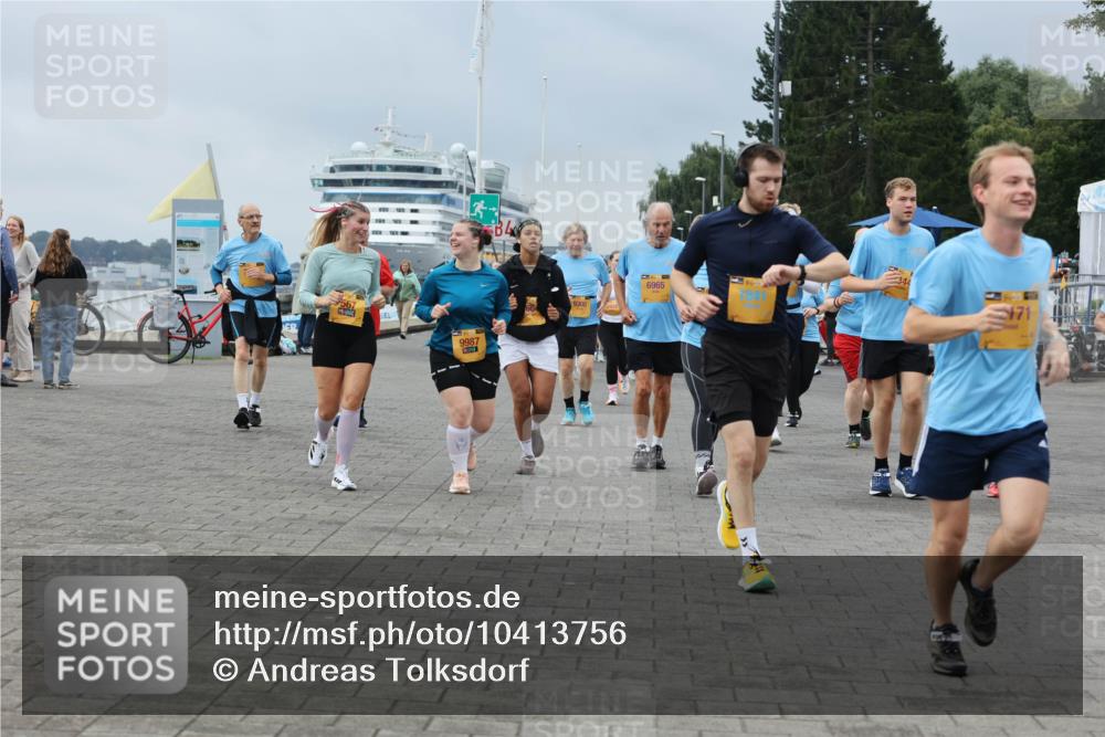 13.09.2026 - Kiel Lauf Andreas Tolksdorf http://msf.ph/oto/10413756 13.09.2026 10:04:30 Kiellinie 3, 9987, 9300, 6965 meine-sportfotos.de