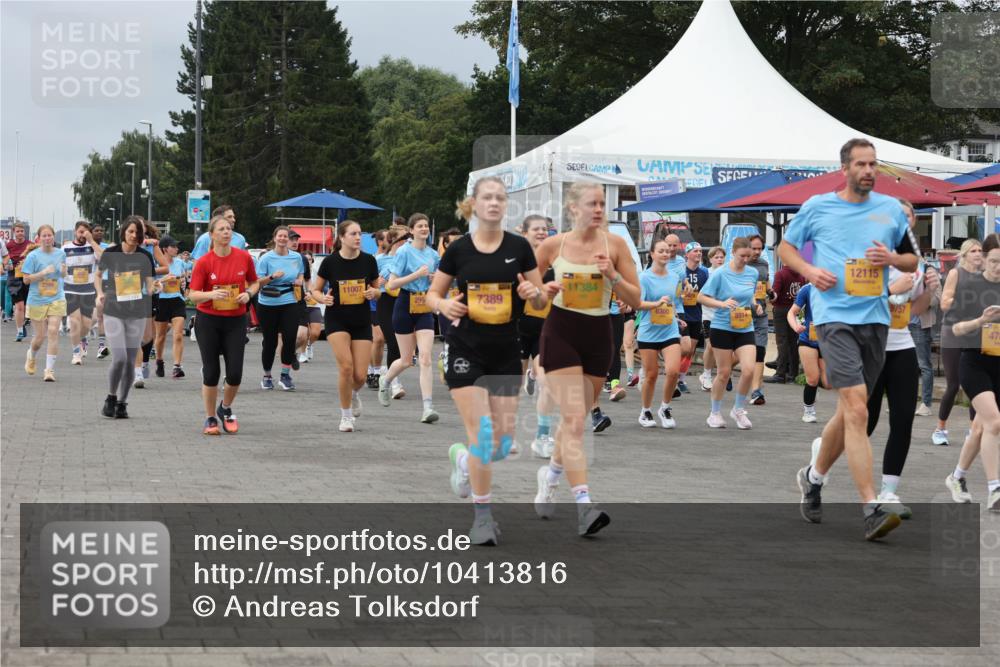 13.09.2026 - Kiel Lauf Andreas Tolksdorf http://msf.ph/oto/10413816 13.09.2026 10:04:39 Kiellinie 11007, 11384, 299, 7389, 6300, 15, 8914, 12115, 9757, 47 meine-sportfotos.de