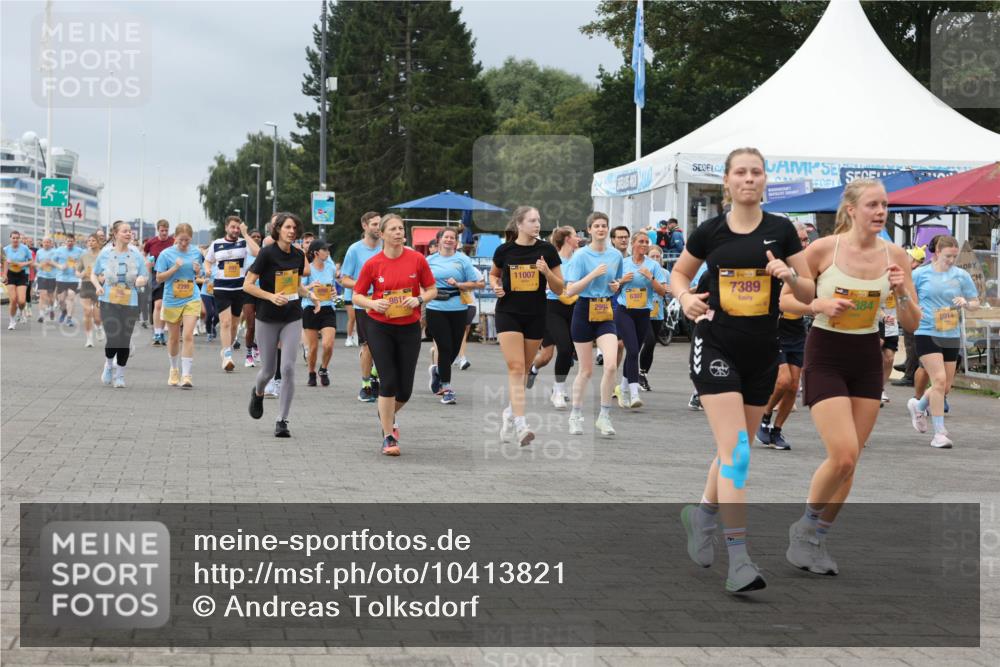 13.09.2026 - Kiel Lauf Andreas Tolksdorf http://msf.ph/oto/10413821 13.09.2026 10:04:39 Kiellinie 4, 11007, 2994, 6307, 7389, 384, 8914 meine-sportfotos.de