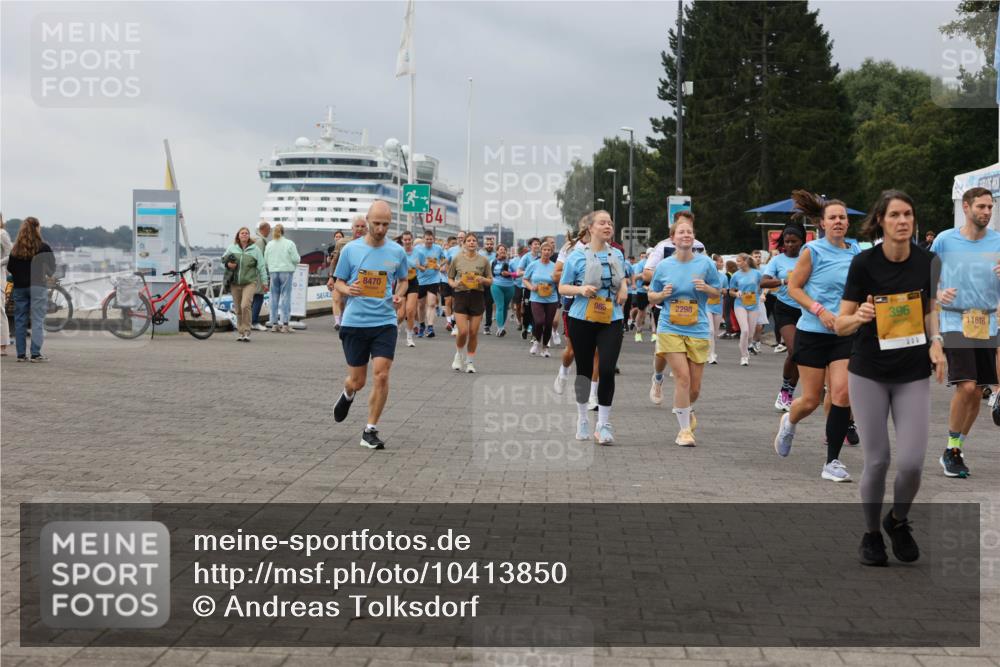 13.09.2026 - Kiel Lauf Andreas Tolksdorf http://msf.ph/oto/10413850 13.09.2026 10:04:42 Kiellinie 8470, 986, 2298, 396, 11618 meine-sportfotos.de