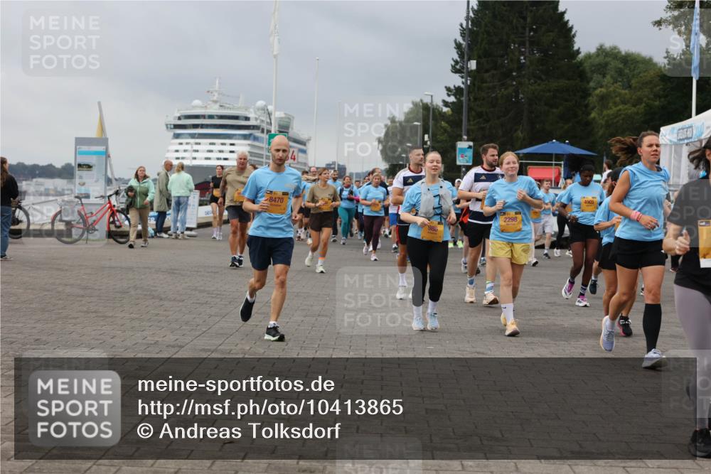 13.09.2026 - Kiel Lauf Andreas Tolksdorf http://msf.ph/oto/10413865 13.09.2026 10:04:43 Kiellinie 8470, 2298, 986, 1, 4905 meine-sportfotos.de