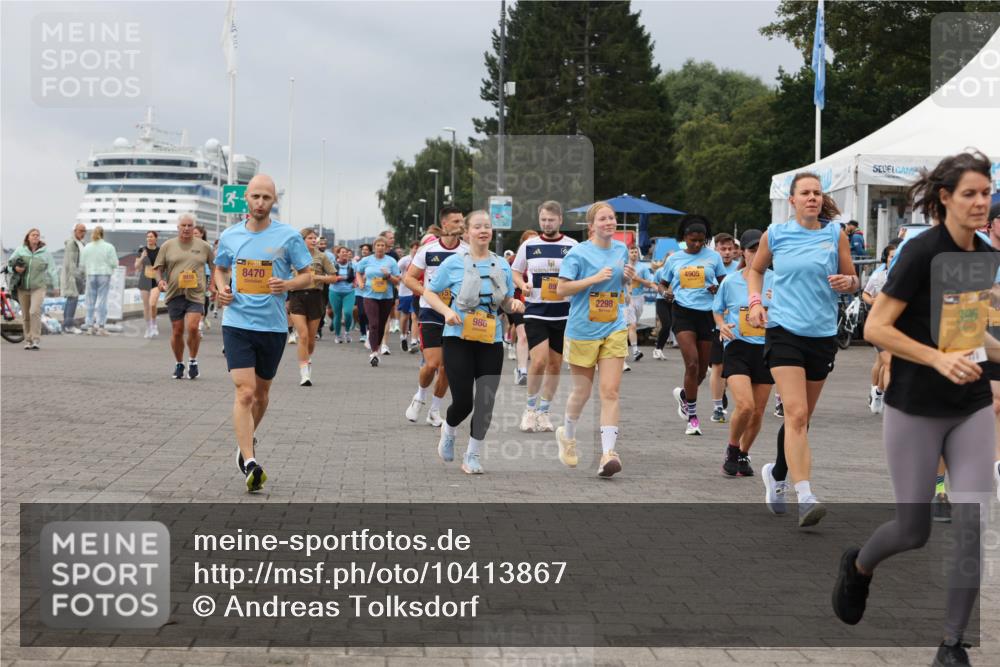 13.09.2026 - Kiel Lauf Andreas Tolksdorf http://msf.ph/oto/10413867 13.09.2026 10:04:43 Kiellinie 39, 8470, 986, 2298, 4905 meine-sportfotos.de