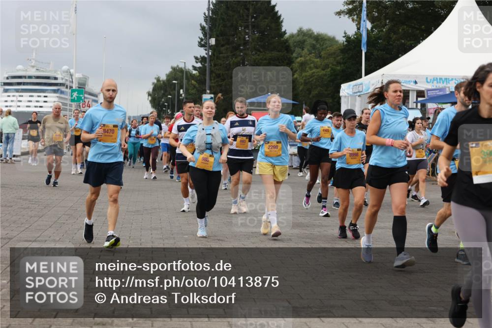 13.09.2026 - Kiel Lauf Andreas Tolksdorf http://msf.ph/oto/10413875 13.09.2026 10:04:43 Kiellinie 4, 8470, 986, 893, 2298, 4905, 8998, 39 meine-sportfotos.de