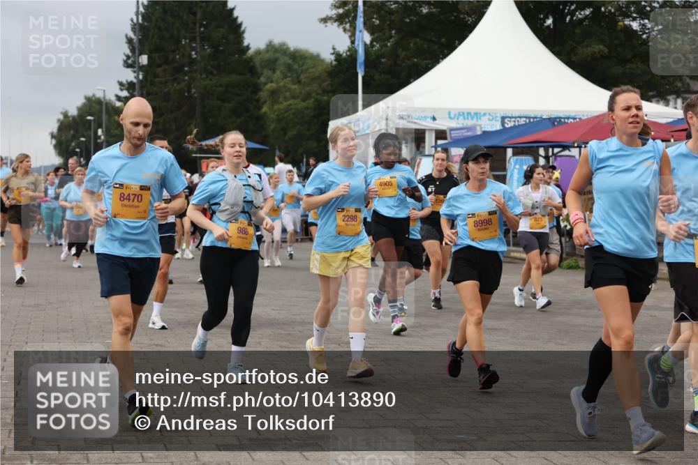 13.09.2026 - Kiel Lauf Andreas Tolksdorf http://msf.ph/oto/10413890 13.09.2026 10:04:45 Kiellinie 38, 8470, 986, 39, 2298, 4905, 126, 38, 8998, 823 meine-sportfotos.de