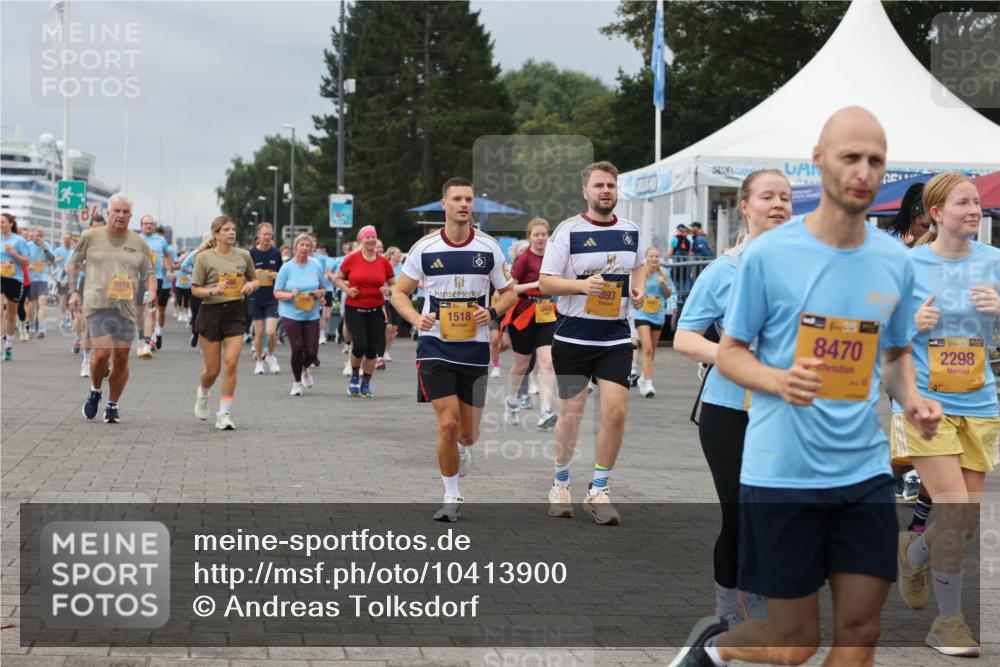 13.09.2026 - Kiel Lauf Andreas Tolksdorf http://msf.ph/oto/10413900 13.09.2026 10:04:46 Kiellinie 9916, 1518, 12438, 893, 8470, 2298 meine-sportfotos.de